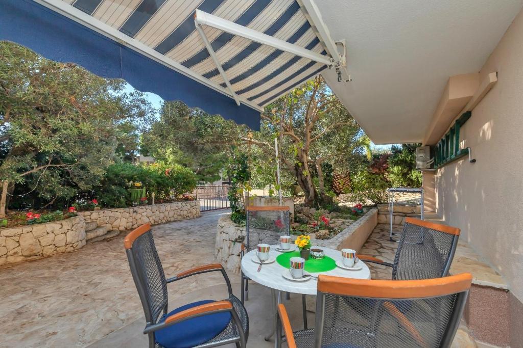 מאקרסקה Apartments Miranda Sea & Nature מראה חיצוני תמונה
