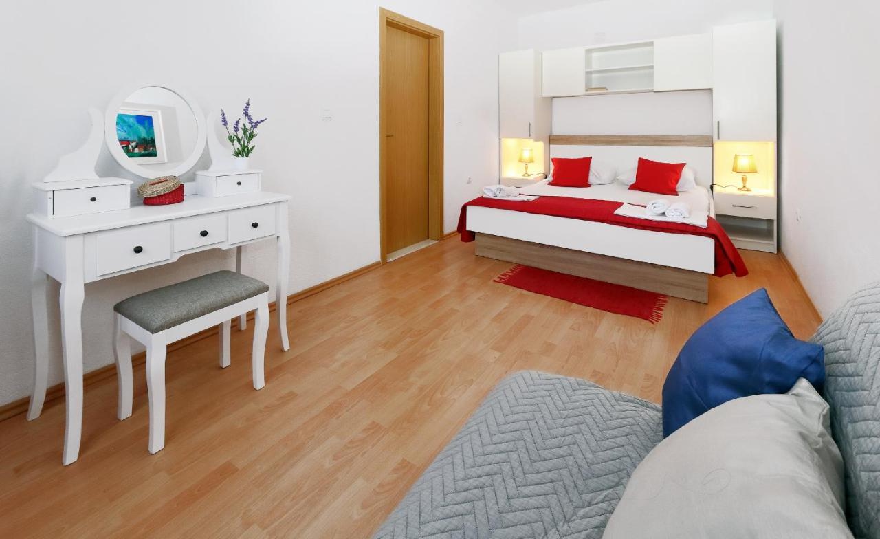 מאקרסקה Apartments Miranda Sea & Nature מראה חיצוני תמונה